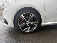 Peugeot 208 THP GTi Prestige - U1217