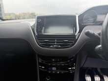 Peugeot 208 THP GTi Prestige - U1217