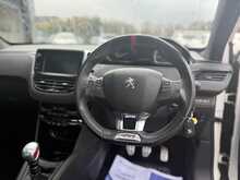 Peugeot 208 THP GTi Prestige - U1217