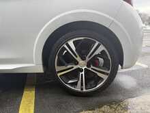 Peugeot 208 THP GTi Prestige - U1217