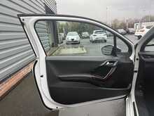 Peugeot 208 THP GTi Prestige - U1217