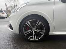 Peugeot 208 THP GTi Prestige - U1217
