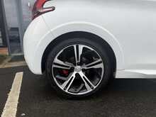 Peugeot 208 THP GTi Prestige - U1217
