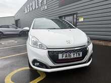 Peugeot 208 THP GTi Prestige - U1217