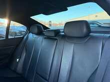 BMW 3 Series 3.0 330d M Sport Saloon 4dr Diesel Auto xDrive Euro 5 (s/s) (258 ps) - U1220