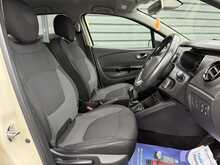 Renault Captur 0.9 TCe ENERGY Dynamique S Nav SUV 5dr Petrol Manual Euro 6 (s/s) (90 ps) - U1223