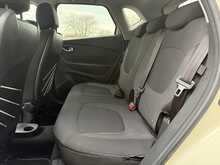 Renault Captur 0.9 TCe ENERGY Dynamique S Nav SUV 5dr Petrol Manual Euro 6 (s/s) (90 ps) - U1223