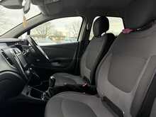 Renault Captur 0.9 TCe ENERGY Dynamique S Nav SUV 5dr Petrol Manual Euro 6 (s/s) (90 ps) - U1223