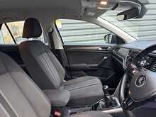 Volkswagen T-Roc 1.0 TSI SE SUV 5dr Petrol Manual Euro 6 (s/s) (110 ps) - U1225