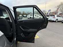 Volkswagen T-Roc 1.0 TSI SE SUV 5dr Petrol Manual Euro 6 (s/s) (110 ps) - U1225
