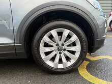Volkswagen T-Roc 1.0 TSI SE SUV 5dr Petrol Manual Euro 6 (s/s) (110 ps) - U1225