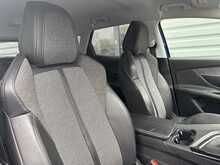 Peugeot 3008 1.5 BlueHDi Allure SUV 5dr Diesel Manual Euro 6 (s/s) (130 ps) - U1226