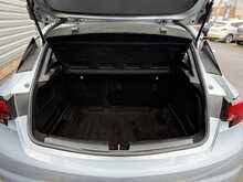 Vauxhall Astra 1.6 CDTi BlueInjection SRi Nav Hatchback 5dr Diesel Manual Euro 6 (s/s) (136 ps) - U1237