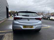 Vauxhall Astra 1.6 CDTi BlueInjection SRi Nav Hatchback 5dr Diesel Manual Euro 6 (s/s) (136 ps) - U1237