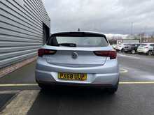 Vauxhall Astra 1.6 CDTi BlueInjection SRi Nav Hatchback 5dr Diesel Manual Euro 6 (s/s) (136 ps) - U1237