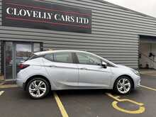 Vauxhall Astra 1.6 CDTi BlueInjection SRi Nav Hatchback 5dr Diesel Manual Euro 6 (s/s) (136 ps) - U1237