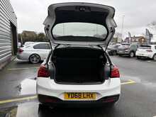 BMW 1 Series 1.5 118i M Sport Shadow Edition Hatchback 5dr Petrol Manual Euro 6 (s/s) (136 ps) - U1242