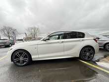 BMW 1 Series 1.5 118i M Sport Shadow Edition Hatchback 5dr Petrol Manual Euro 6 (s/s) (136 ps) - U1242