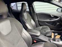 Volvo V40 2.0 D4 R-Design Nav Hatchback 5dr Diesel Manual Euro 6 (s/s) (190 ps) - U1258