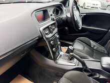 Volvo V40 2.0 D4 R-Design Nav Hatchback 5dr Diesel Manual Euro 6 (s/s) (190 ps) - U1258