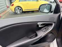 Volvo V40 2.0 D4 R-Design Nav Hatchback 5dr Diesel Manual Euro 6 (s/s) (190 ps) - U1258