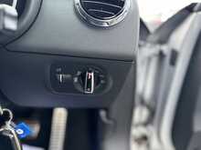 Audi TT 2.0 TDI Black Edition Coupe 3dr Diesel S Tronic quattro Euro 5 (170 ps) - U1272