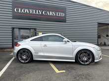 Audi TT 2.0 TDI Black Edition Coupe 3dr Diesel S Tronic quattro Euro 5 (170 ps) - U1272