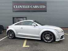 Audi TT 2.0 TDI Black Edition Coupe 3dr Diesel S Tronic quattro Euro 5 (170 ps) - U1272