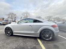 Audi TT 2.0 TDI Black Edition Coupe 3dr Diesel S Tronic quattro Euro 5 (170 ps) - U1272