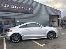 Audi TT 2.0 TDI Black Edition Coupe 3dr Diesel S Tronic quattro Euro 5 (170 ps) - U1272