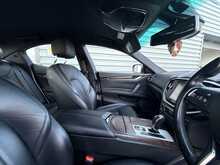 Maserati Ghibli 3.0D V6 Saloon 4dr Diesel ZF Euro 5 (s/s) (275 ps) - U1273