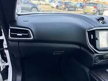 Maserati Ghibli 3.0D V6 Saloon 4dr Diesel ZF Euro 5 (s/s) (275 ps) - U1273