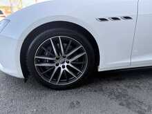 Maserati Ghibli 3.0D V6 Saloon 4dr Diesel ZF Euro 5 (s/s) (275 ps) - U1273