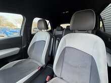 Volkswagen ID.3 Pro Performance 58kWh 1ST Edition Hatchback 5dr Electric Auto (204 ps) - U1293