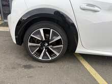Peugeot E-208 50kWh GT Hatchback 5dr Electric Auto (136 ps) - U1299