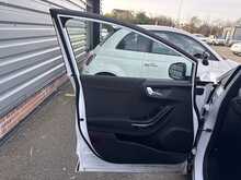 Ford Puma 1.0T EcoBoost MHEV ST-Line SUV 5dr Petrol Manual Euro 6 (s/s) (125 ps) - U1301