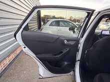 Ford Puma 1.0T EcoBoost MHEV ST-Line SUV 5dr Petrol Manual Euro 6 (s/s) (125 ps) - U1301