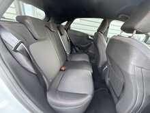 Ford Puma 1.0T EcoBoost MHEV ST-Line SUV 5dr Petrol Manual Euro 6 (s/s) (125 ps) - U1301