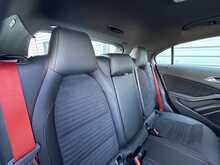 Mercedes-Benz A Class 2.0 A250 AMG Hatchback 5dr Petrol 7G-DCT 4MATIC Euro 6 (s/s) (218 ps) - U1304