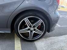 Mercedes-Benz A Class 2.0 A250 AMG Hatchback 5dr Petrol 7G-DCT 4MATIC Euro 6 (s/s) (218 ps) - U1304