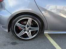 Mercedes-Benz A Class 2.0 A250 AMG Hatchback 5dr Petrol 7G-DCT 4MATIC Euro 6 (s/s) (218 ps) - U1304