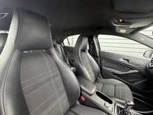 Mercedes-Benz A Class 1.5 A180 CDI Sport Hatchback 5dr Diesel Manual Euro 5 (s/s) (109 ps) - U1306