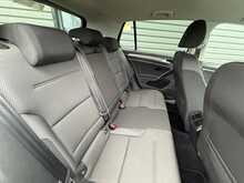 Volkswagen Golf TDI SE Nav Hatchback 1.6 Manual Diesel - U1311