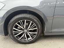 Volkswagen Golf TDI SE Nav Hatchback 1.6 Manual Diesel - U1311