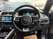 Jaguar F-PACE 2.0 P250i R-Sport SUV 5dr Petrol Auto AWD Euro 6 (s/s) (250 ps) - U1312