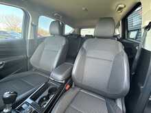 Ford Kuga 2.0 TDCi Titanium SUV 5dr Diesel Manual Euro 6 (s/s) (150 ps) - U1318