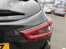 Nissan Qashqai 1.6 dCi Tekna SUV 5dr Diesel Manual 4WD Euro 6 (s/s) (130 ps) - U1322