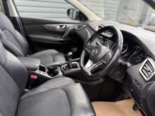 Nissan Qashqai 1.6 dCi Tekna SUV 5dr Diesel Manual 4WD Euro 6 (s/s) (130 ps) - U1322