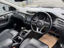 Nissan Qashqai 1.6 dCi Tekna SUV 5dr Diesel Manual 4WD Euro 6 (s/s) (130 ps) - U1322