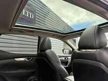Nissan Qashqai 1.6 dCi Tekna SUV 5dr Diesel Manual 4WD Euro 6 (s/s) (130 ps) - U1322
